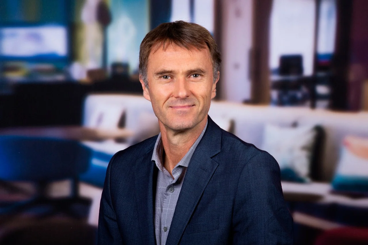 A photographic portrait of Scott Orleck